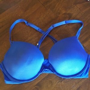 Victoria's Secret 34D Push Up Bra